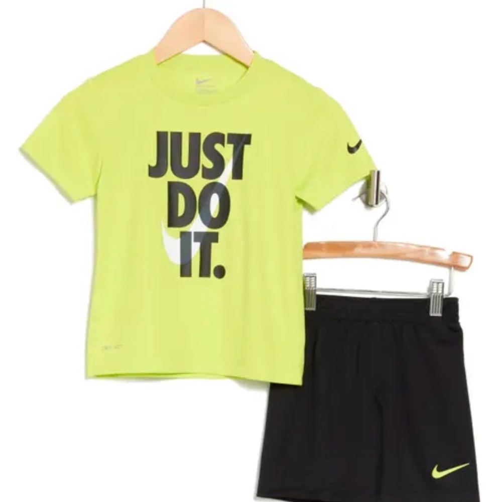 Nike baby 2-pc Dri-fit Set